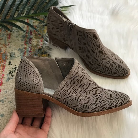 1 state shoes booties